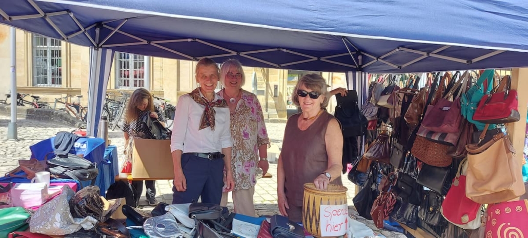 Der Taschenstand auf dem Domplatz